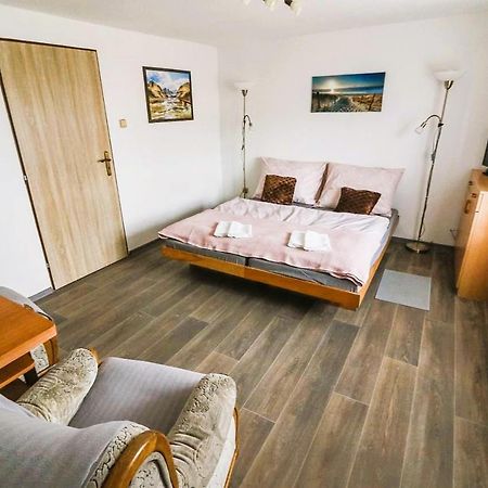 Apartament Chalupa Hana Vestec  Zewnętrze zdjęcie